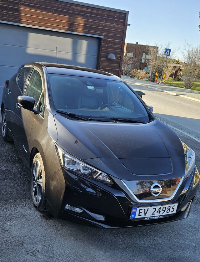 SJNFAAZE1U0031572 2018 NISSAN LEAF-0