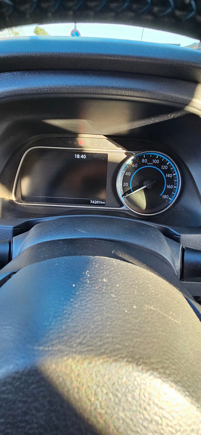 2018 NISSAN LEAF - 7