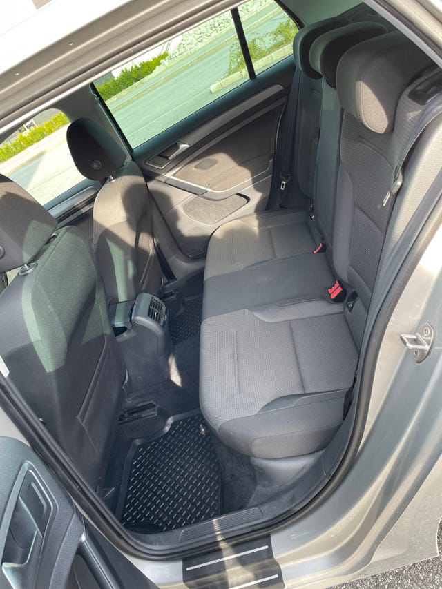WVWZZZAUZJW901019 2018 VOLKSWAGEN GOLF-5