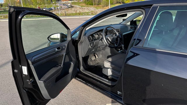 2018 VOLKSWAGEN GOLF - 14