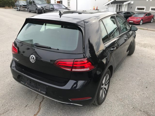 WVWZZZAUZK8904724 2019 VOLKSWAGEN GOLF-3