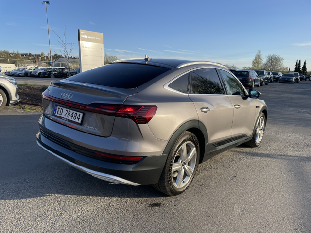 2022 AUDI E-TRON SPORTBACK - 8