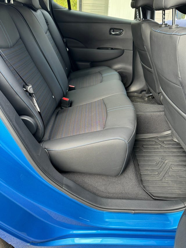 2022 NISSAN LEAF - 14