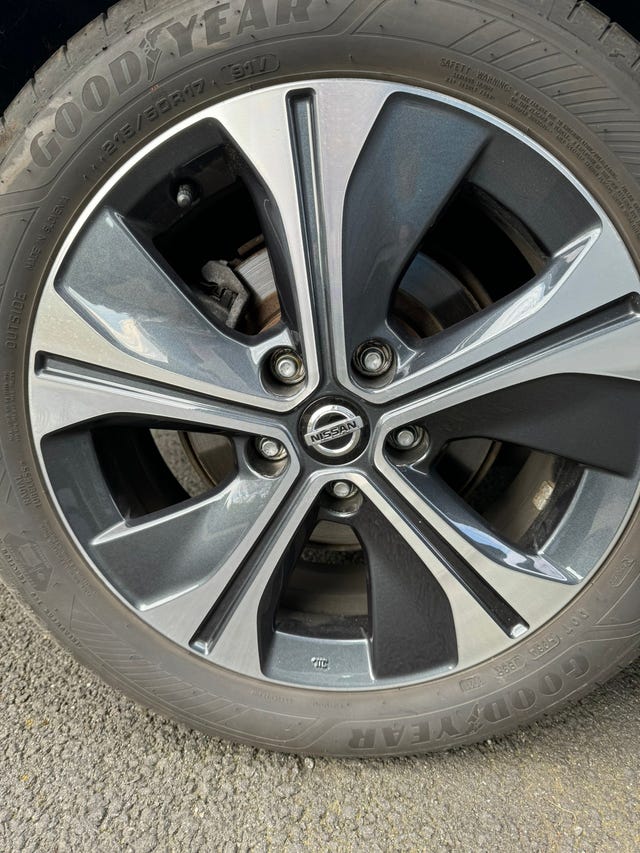 2022 NISSAN LEAF - 19