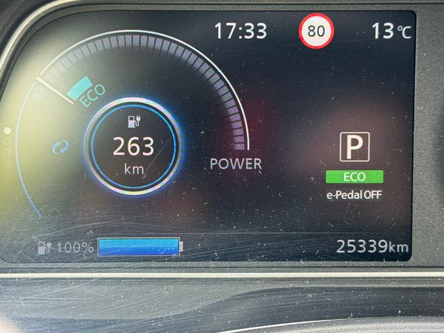 2022 NISSAN LEAF - 13