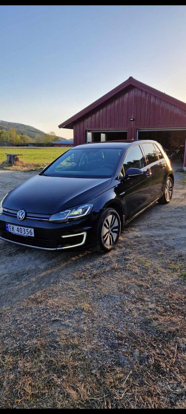 WVWZZZAUZJ8900425 2018 VOLKSWAGEN GOLF-3