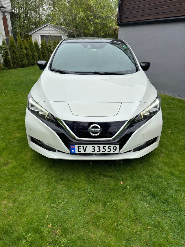 2018 NISSAN LEAF - 8