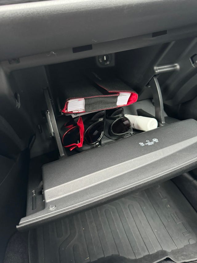 2018 NISSAN LEAF - 27