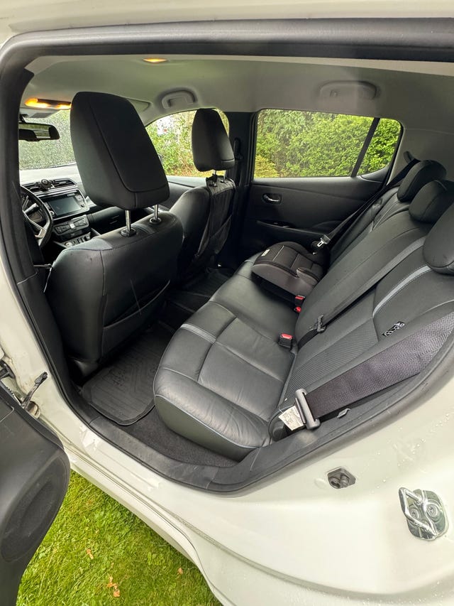 2018 NISSAN LEAF - 16