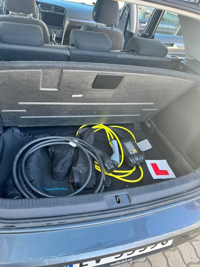 2019 VOLKSWAGEN GOLF - 11