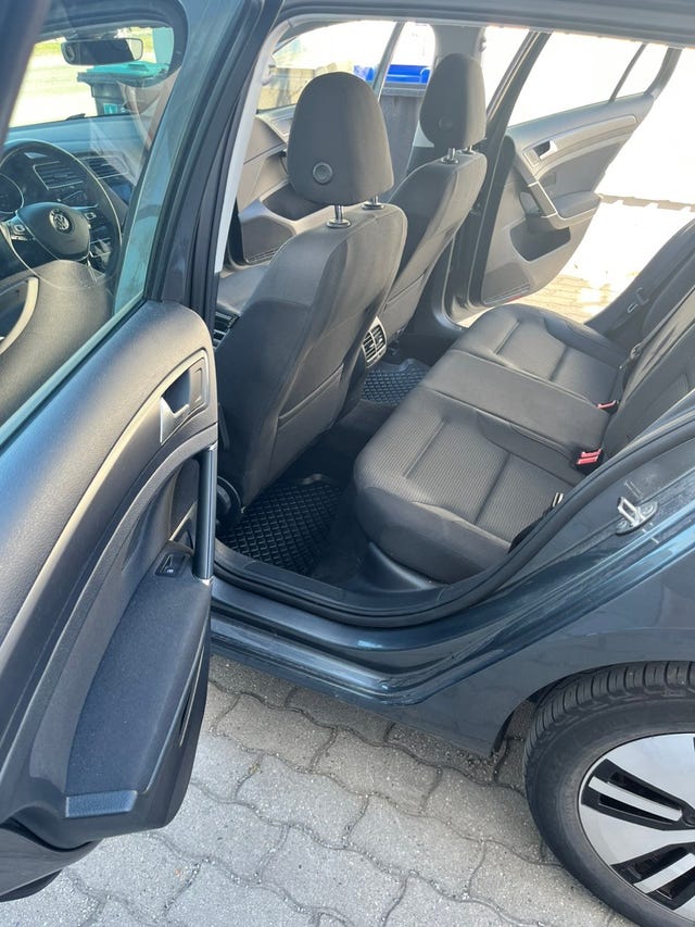 2019 VOLKSWAGEN GOLF - 9
