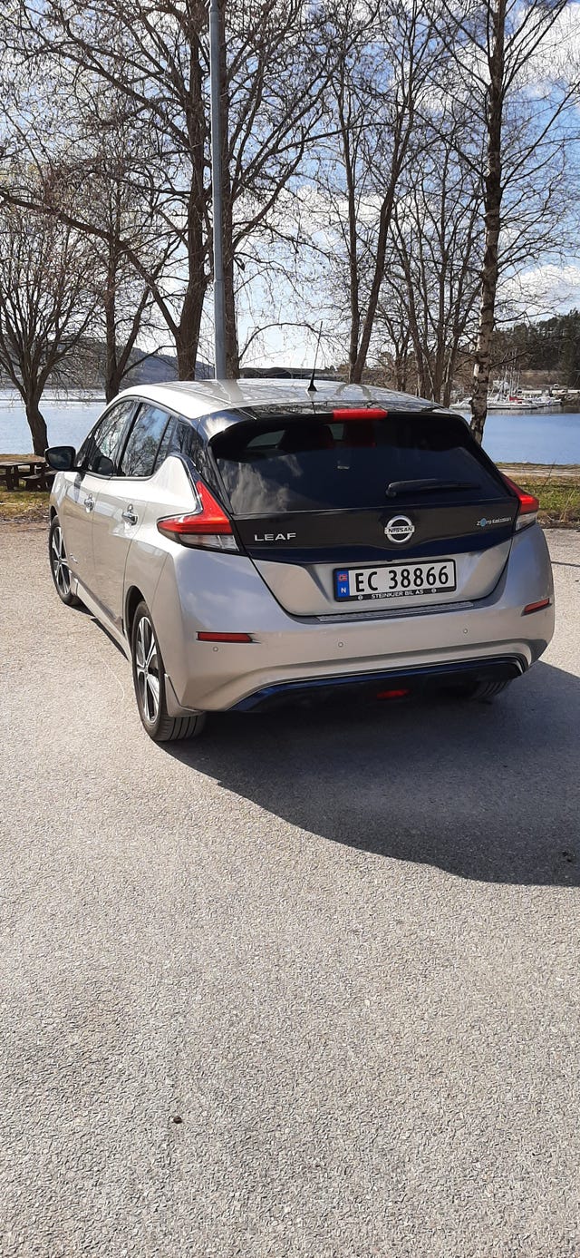 SJNFAAZE1U0113271 2021 NISSAN LEAF-2
