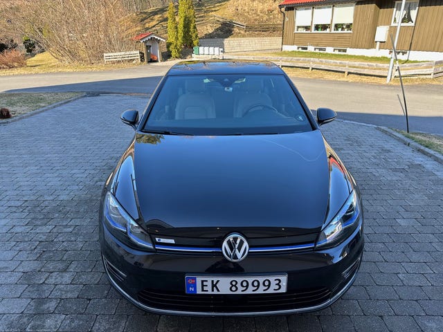 WVWZZZAUZJ8907398 2018 VOLKSWAGEN GOLF-1