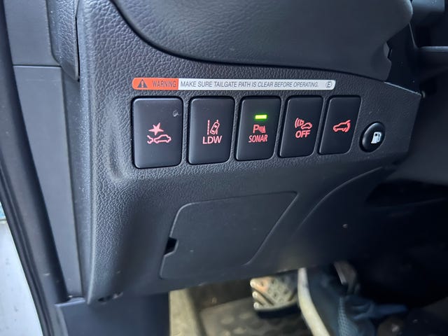 2020 MITSUBISHI OUTLANDER - 25