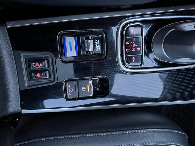 2020 MITSUBISHI OUTLANDER - 23
