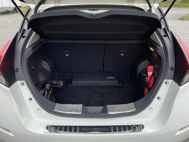 2018 NISSAN LEAF - 9