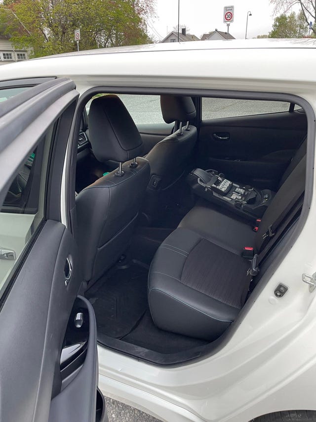 2018 NISSAN LEAF - 8