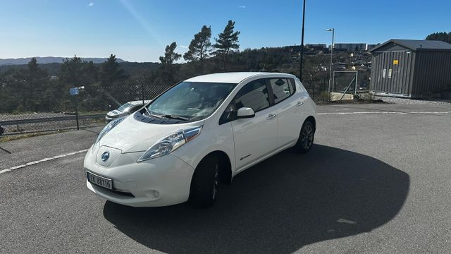 2016 NISSAN LEAF - 1