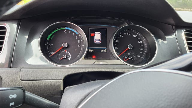 2018 VOLKSWAGEN GOLF - 10