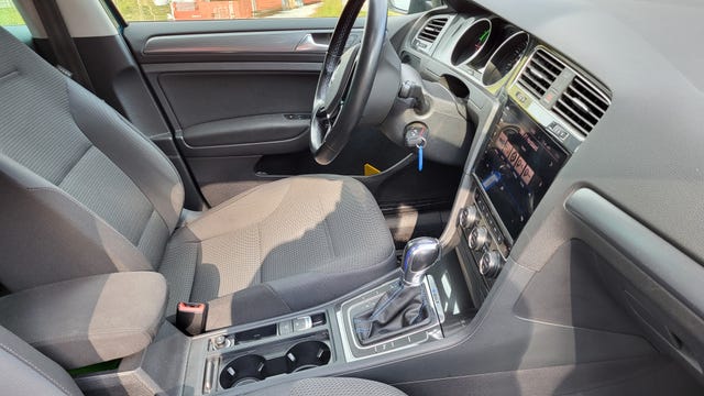 2018 VOLKSWAGEN GOLF - 11