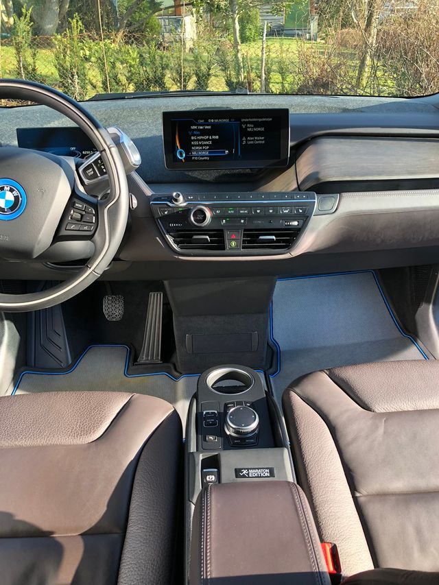 2017 BMW I3 - 13