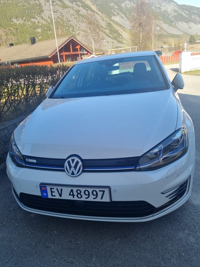 2019 VOLKSWAGEN GOLF - 18
