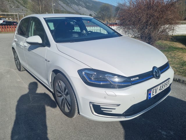 2019 VOLKSWAGEN GOLF - 14