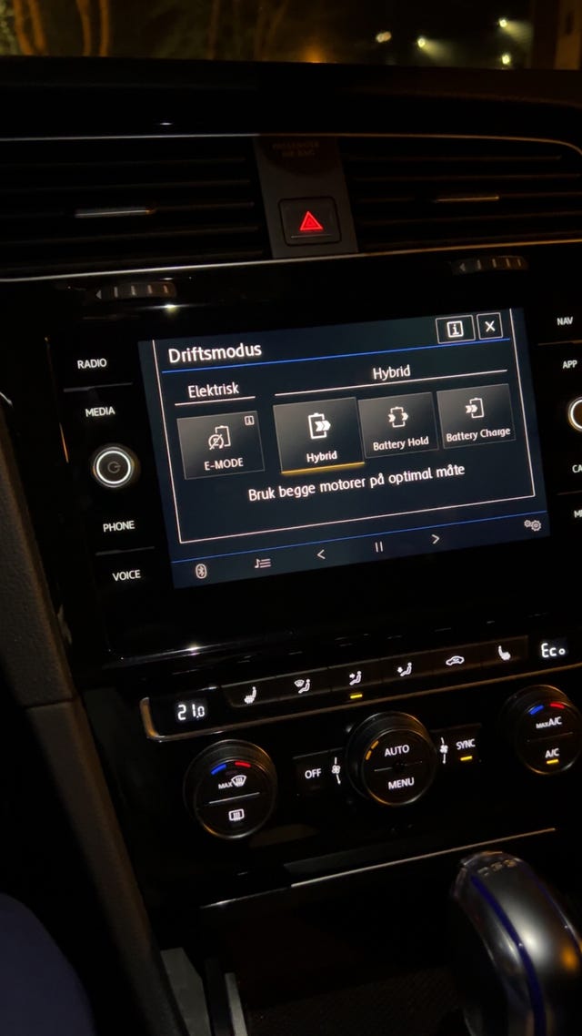 2018 VOLKSWAGEN GOLF - 17
