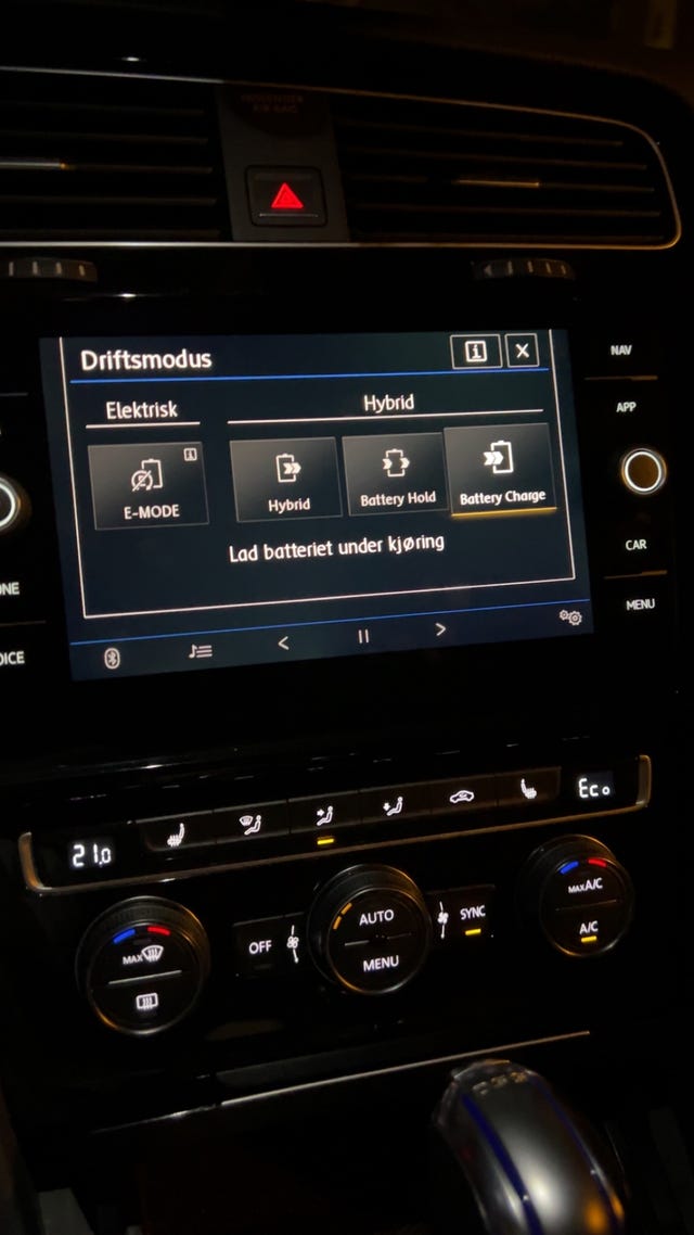 2018 VOLKSWAGEN GOLF - 20