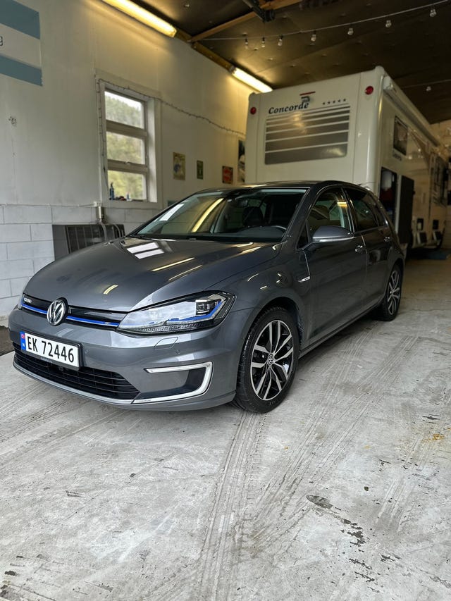 2018 VOLKSWAGEN GOLF - 12
