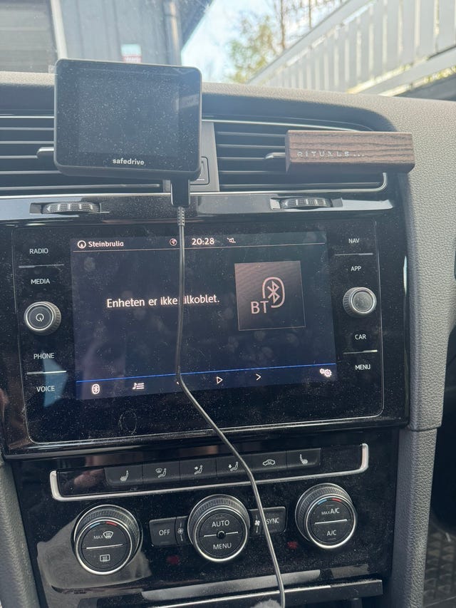 2018 VOLKSWAGEN GOLF - 10