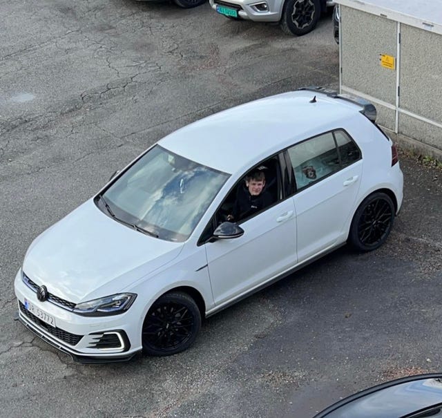 WVWZZZAUZJW810778 2018 VOLKSWAGEN GOLF-3