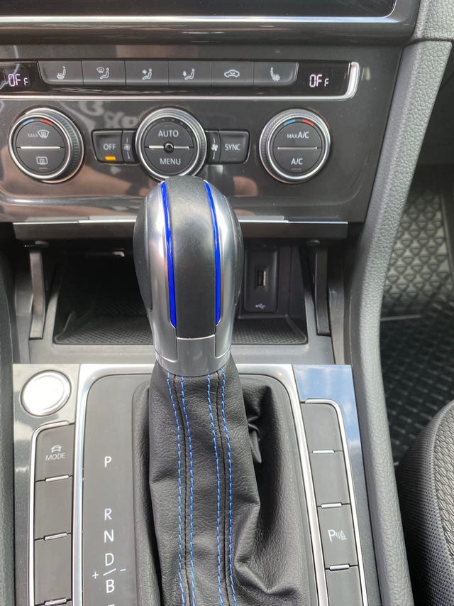 2019 VOLKSWAGEN GOLF - 12