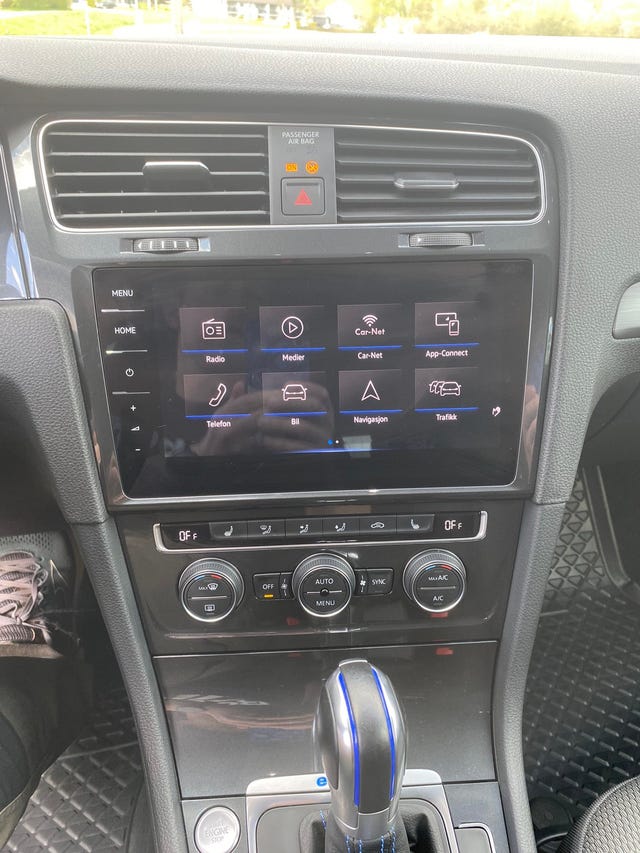2019 VOLKSWAGEN GOLF - 13