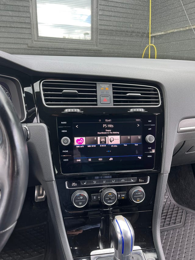 2018 VOLKSWAGEN GOLF - 13