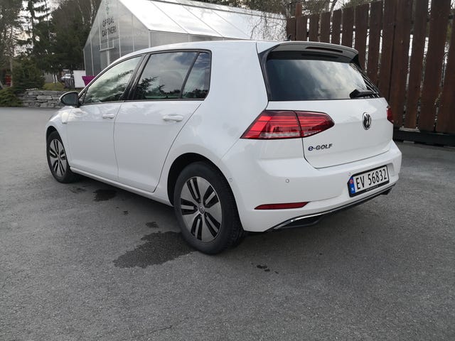 WVWZZZAUZK8903034 2019 VOLKSWAGEN GOLF-2