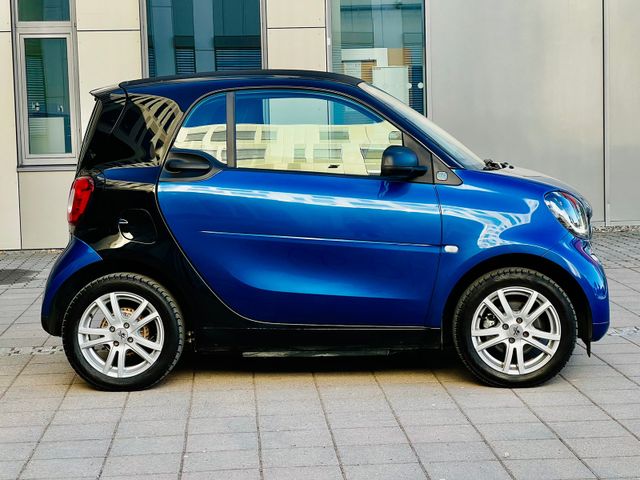 2019 SMART FORTWO - 4