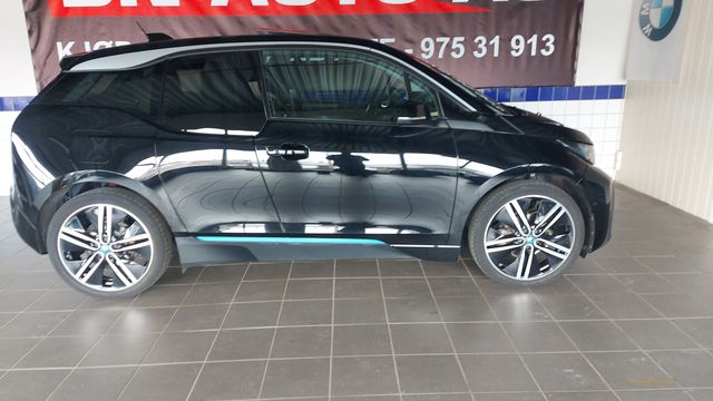 2020 BMW I3 - 17