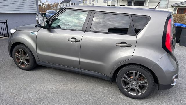 2016 KIA SOUL - 7