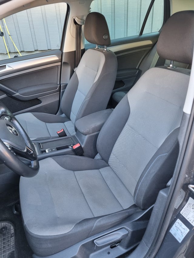 2015 VOLKSWAGEN GOLF - 24