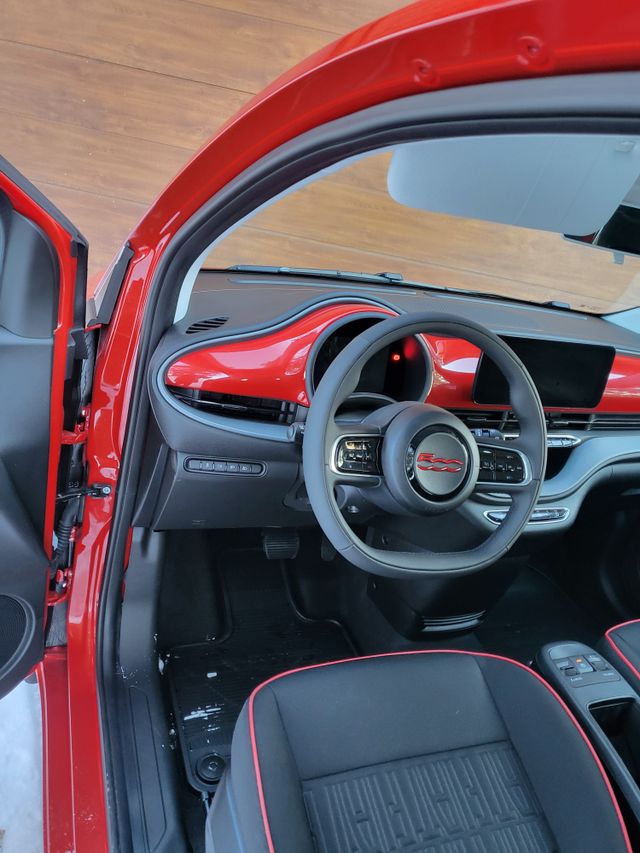 2023 FIAT 500 - 5