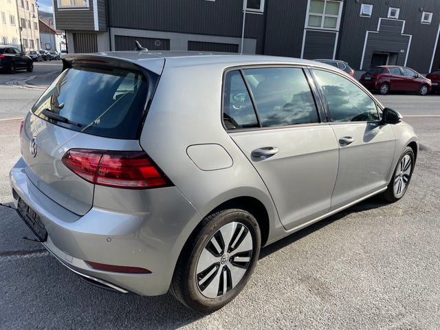 2018 VOLKSWAGEN GOLF - 13