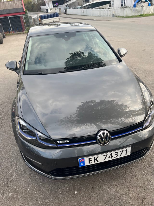 WVWZZZAUZJ8904950 2018 VOLKSWAGEN GOLF-2