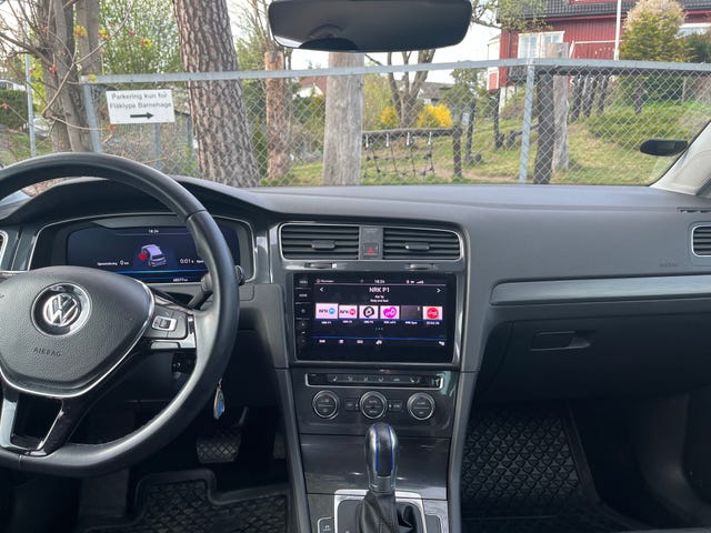 WVWZZZAUZJ8904950 2018 VOLKSWAGEN GOLF-4
