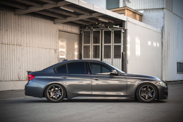 2016 BMW 3-SERIE - 8