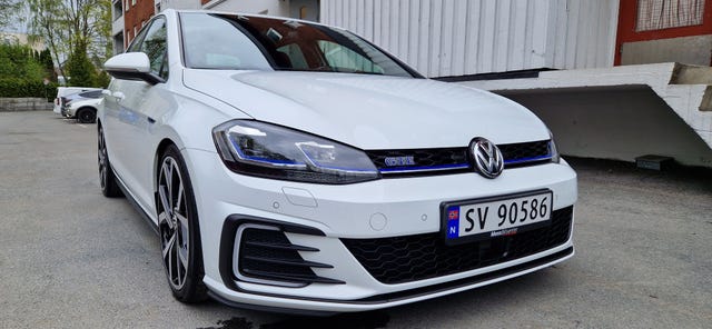 2018 VOLKSWAGEN GOLF - 19