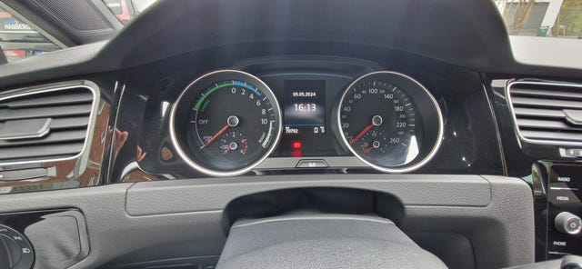 2018 VOLKSWAGEN GOLF - 51
