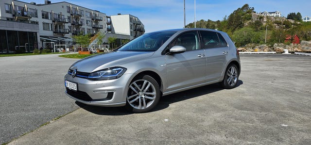 2018 VOLKSWAGEN GOLF - 12