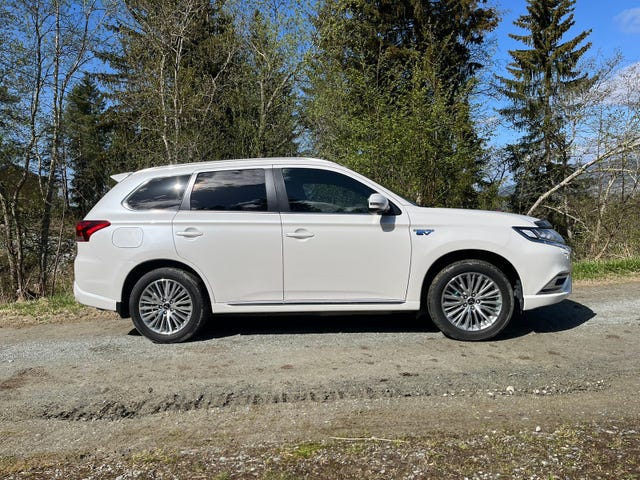 2020 MITSUBISHI OUTLANDER - 7