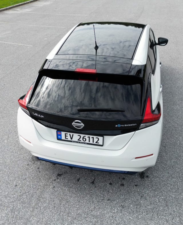 2018 NISSAN LEAF - 9